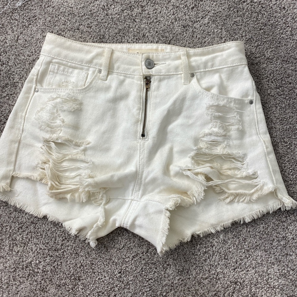white high waisted shorts